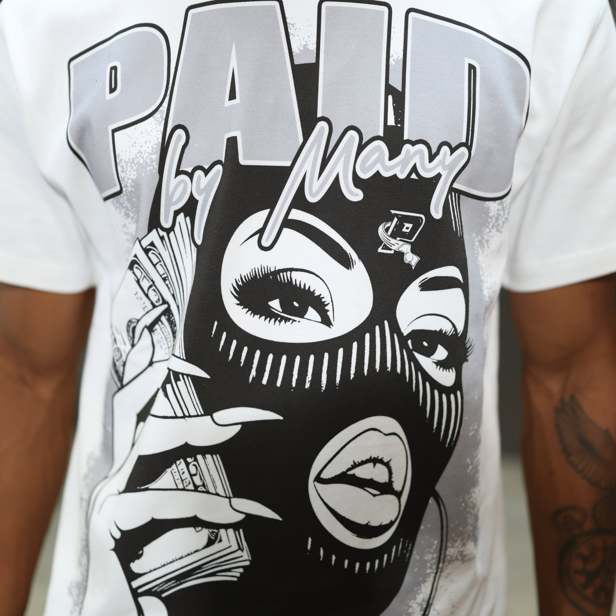 PAID HEIST TEE